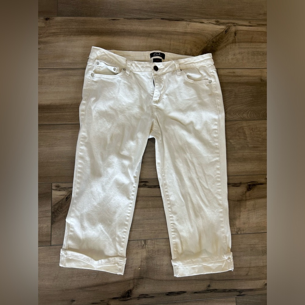 Earl Jeans Women’s Capri Rhinestone Jeans size 12P